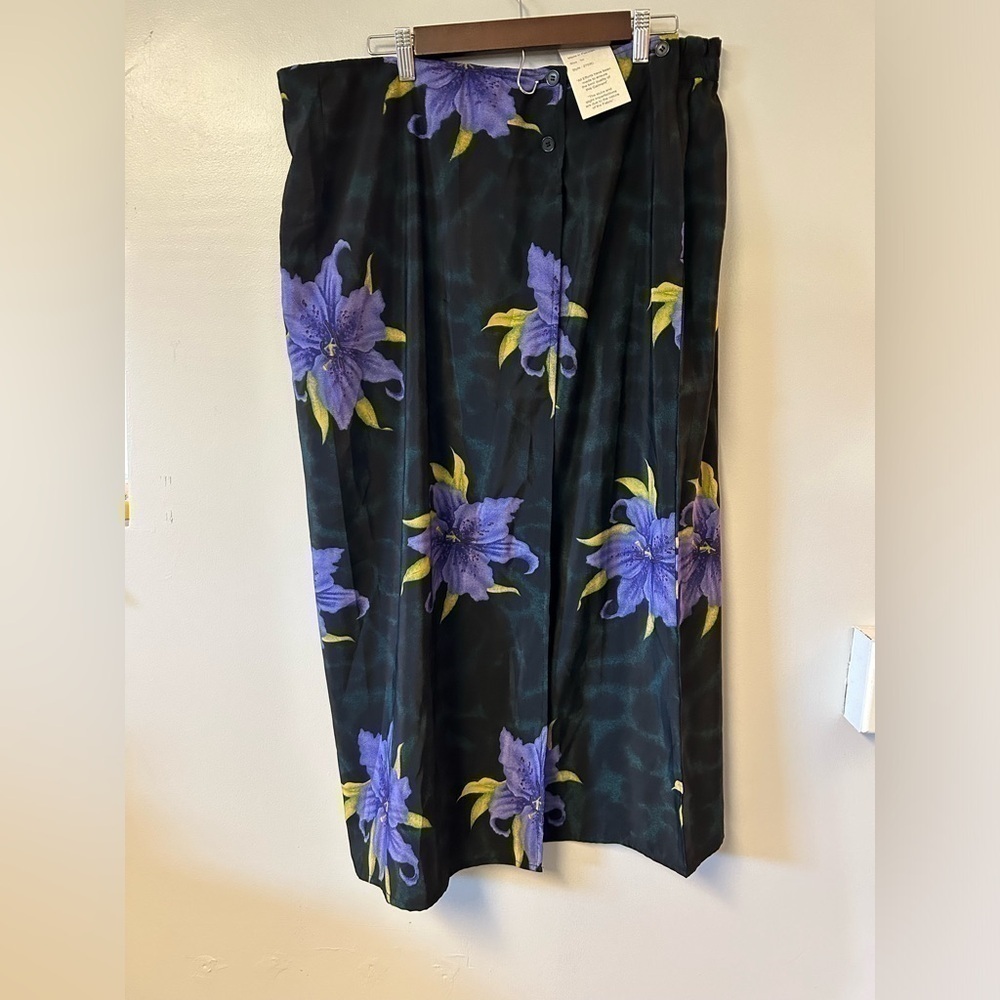 Esmeralda floral print faux wrap skirt